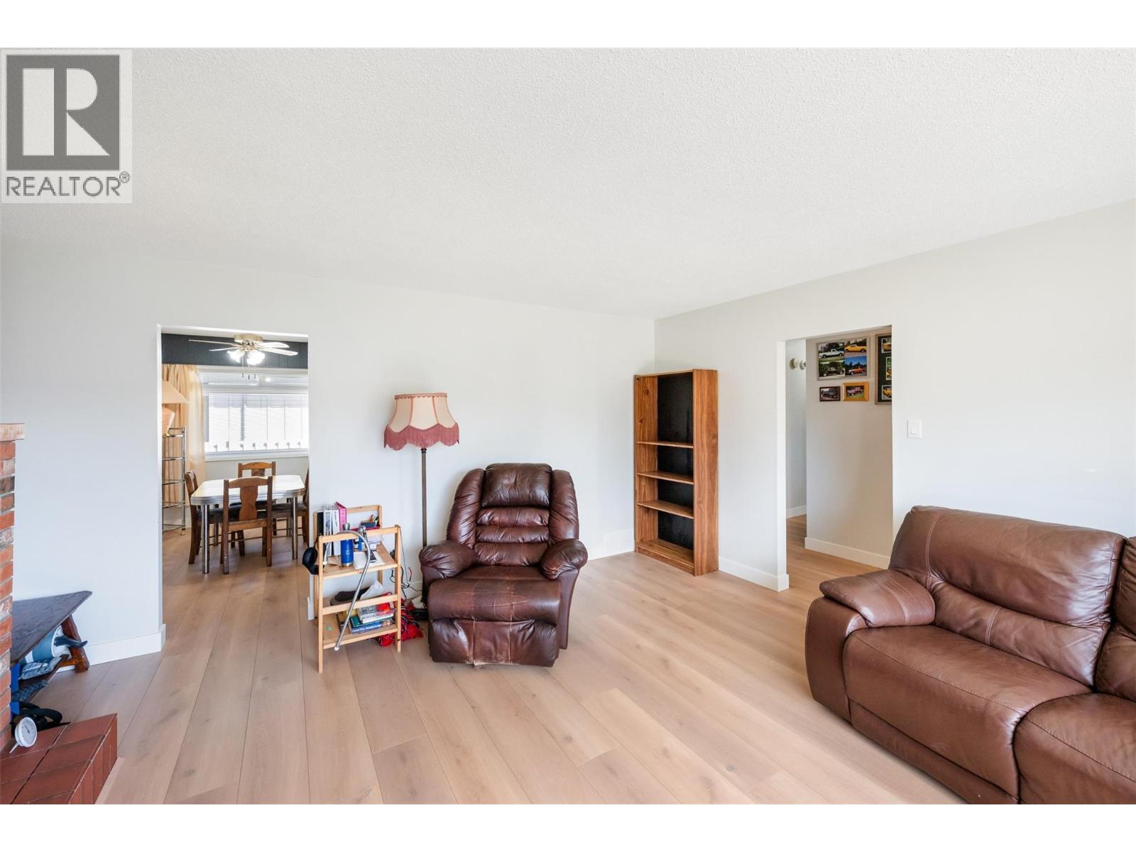 12401 Ward Street, Summerland, British Columbia  V0H 1Z0 - Photo 8 - 10404009