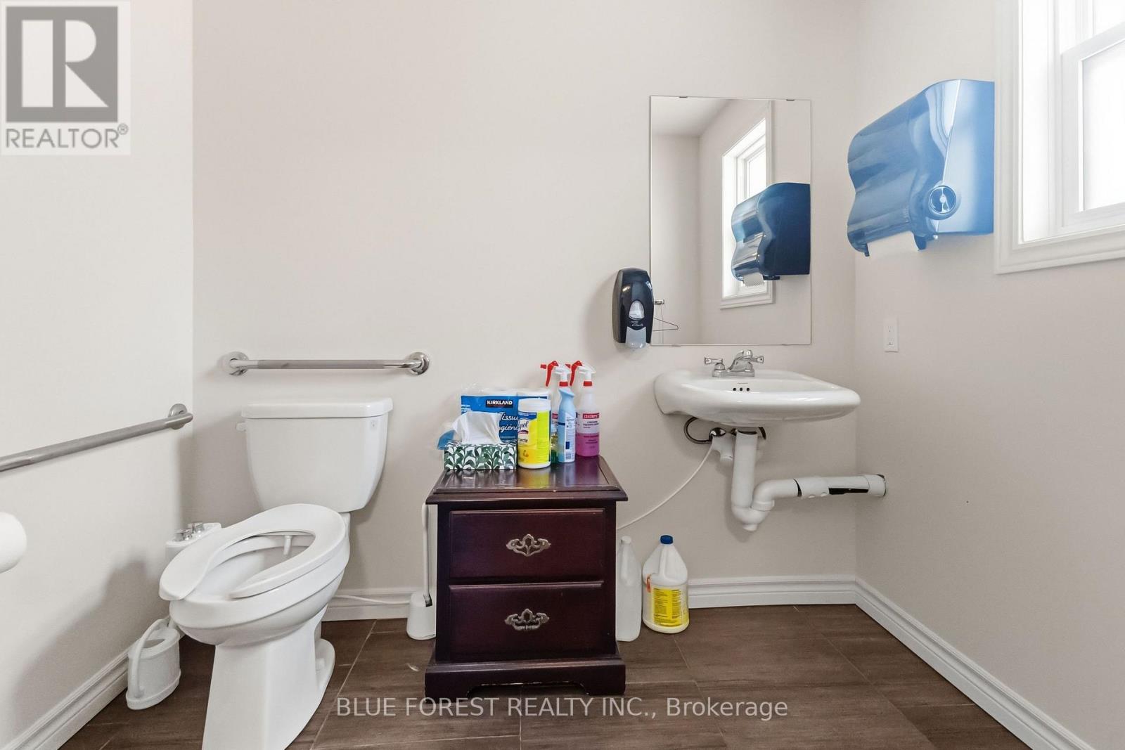362 Wharncliffe Road S, London South, Ontario N6J 2M1 - Photo 17 - X14098284