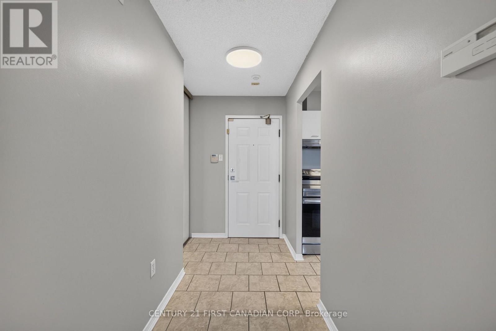1005 - 30 Chapman Court, London North (North I), Ontario  N6G 4Y4 - Photo 6 - X14098304