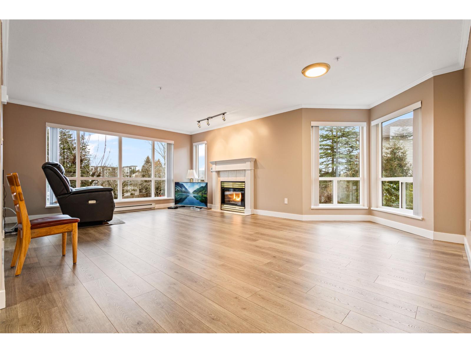 206 32120 MT WADDINGTON AVENUE, abbotsford, British Columbia