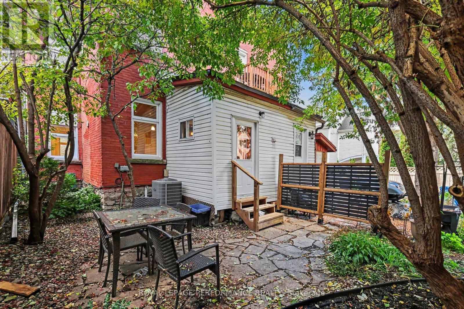 157 Bolton Street, Ottawa, Ontario  K1N 5B4 - Photo 18 - X14098260