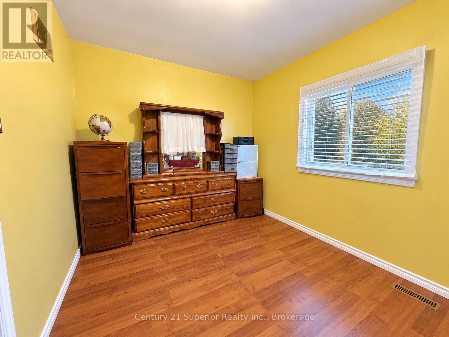 609 Van Norman Street, Thunder Bay, Ontario  P7A 4G3 - Photo 16 - X14098210