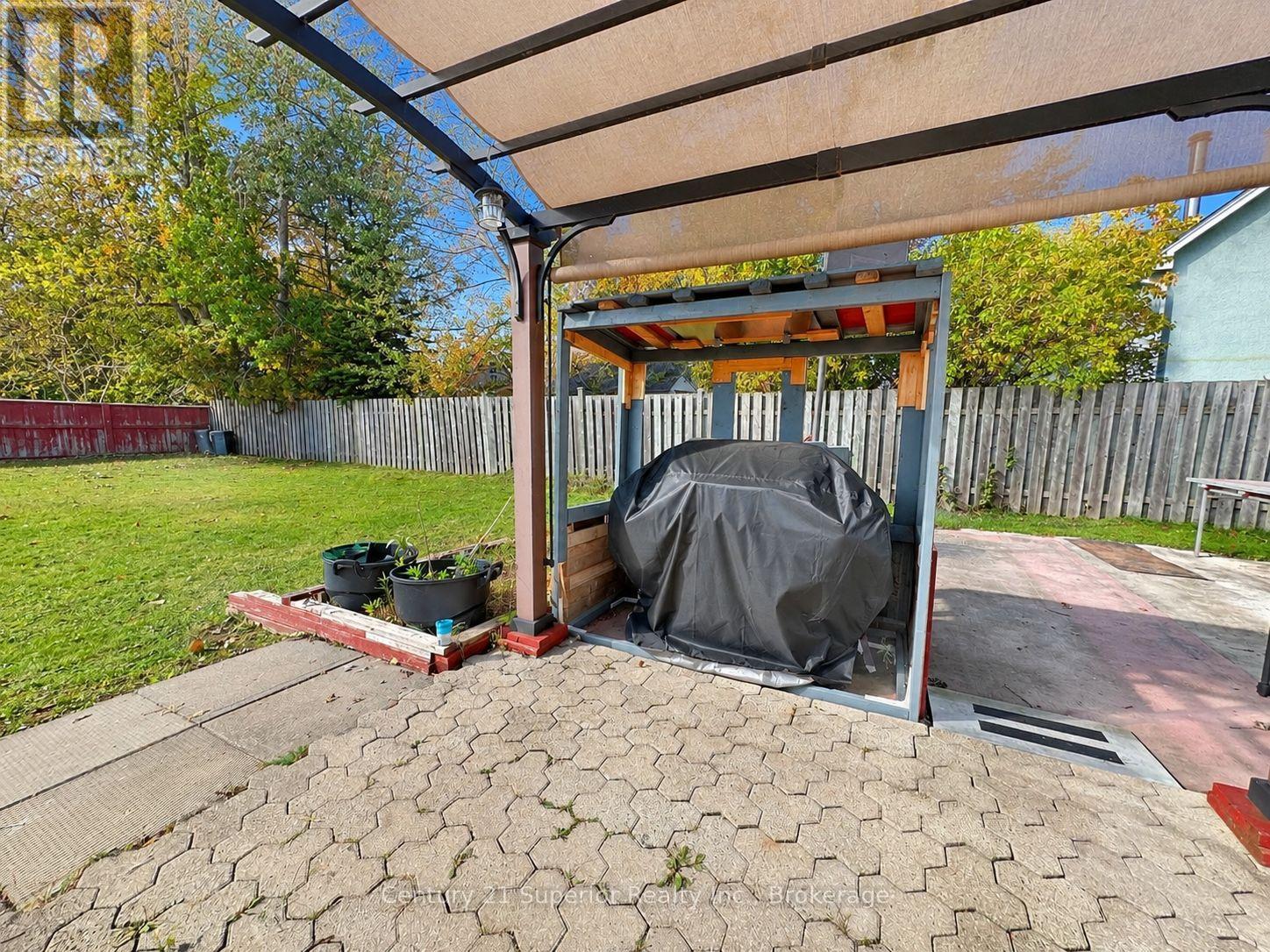 609 Van Norman Street, Thunder Bay, Ontario  P7A 4G3 - Photo 38 - X14098210