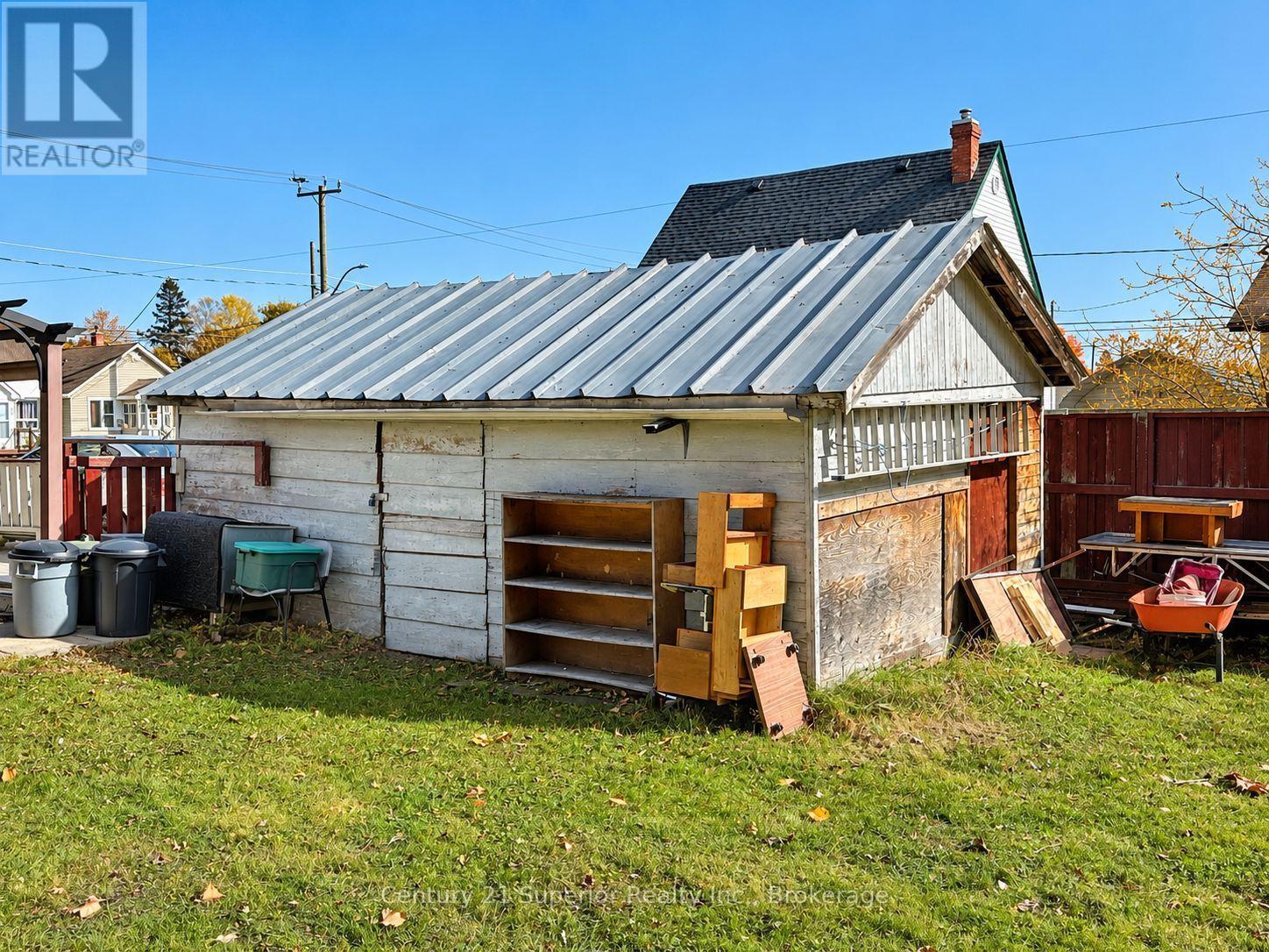 609 Van Norman Street, Thunder Bay, Ontario  P7A 4G3 - Photo 42 - X14098210