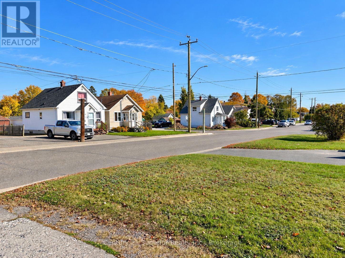 609 Van Norman Street, Thunder Bay, Ontario  P7A 4G3 - Photo 49 - X14098210