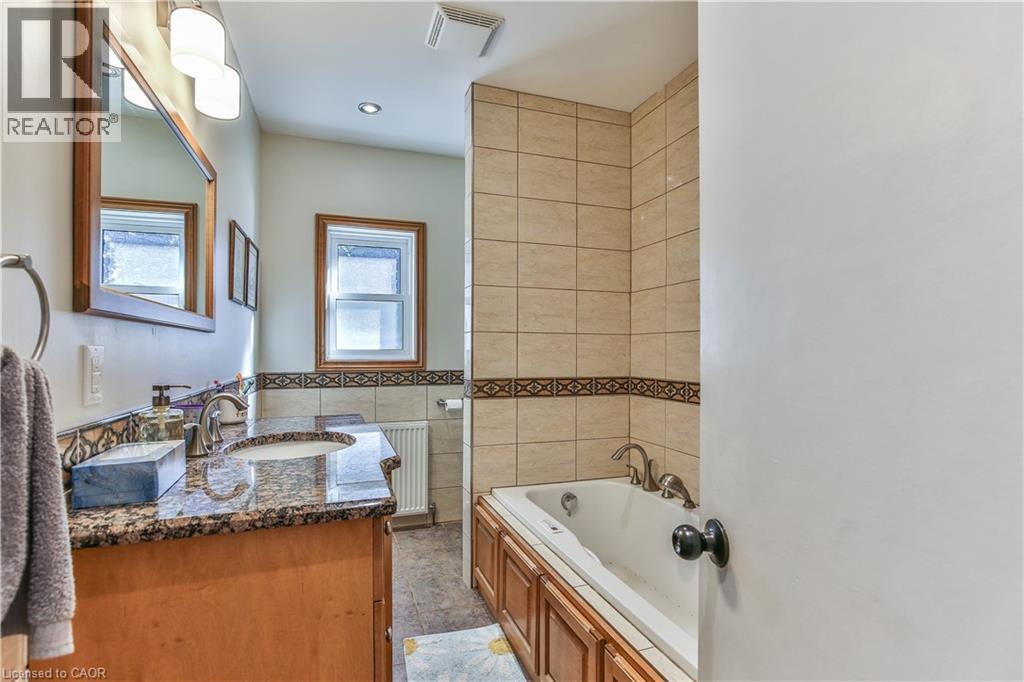 66 Lisgar Avenue, Tillsonburg, Ontario  N4G 3K9 - Photo 22 - 40872625