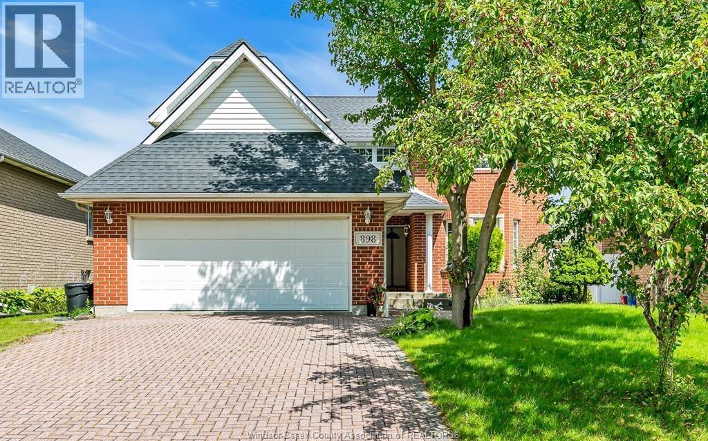898 Hacienda Court, Windsor, Ontario  N9G 2T1 - Photo 1 - 26023967
