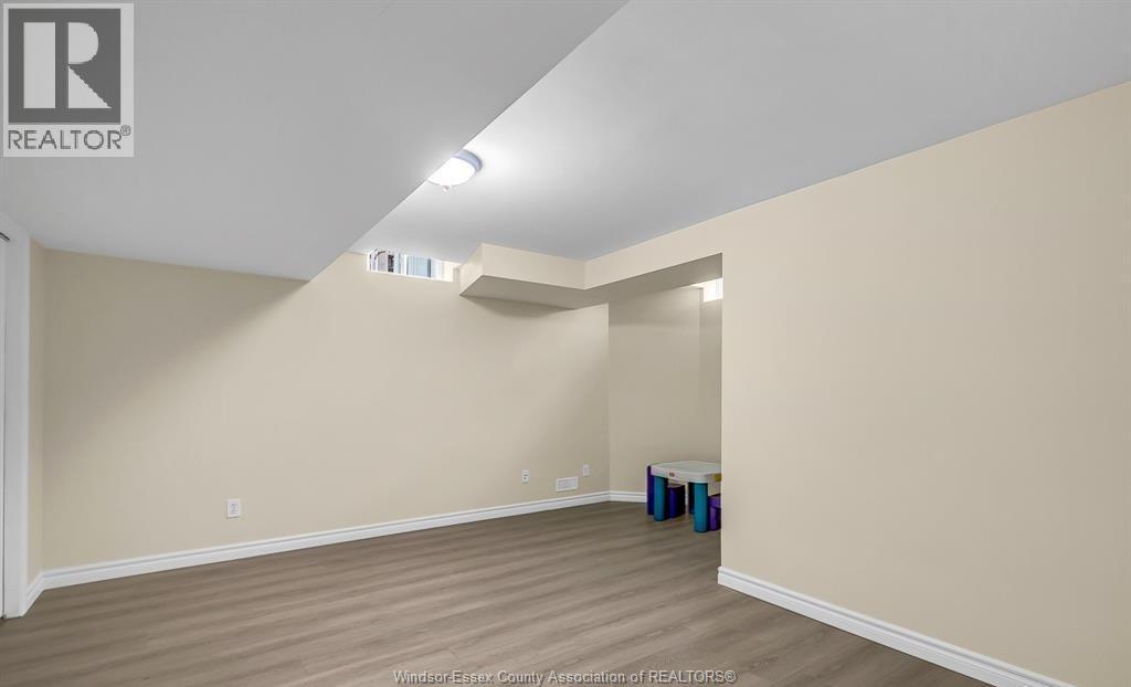 898 Hacienda Court, Windsor, Ontario  N9G 2T1 - Photo 29 - 26023967