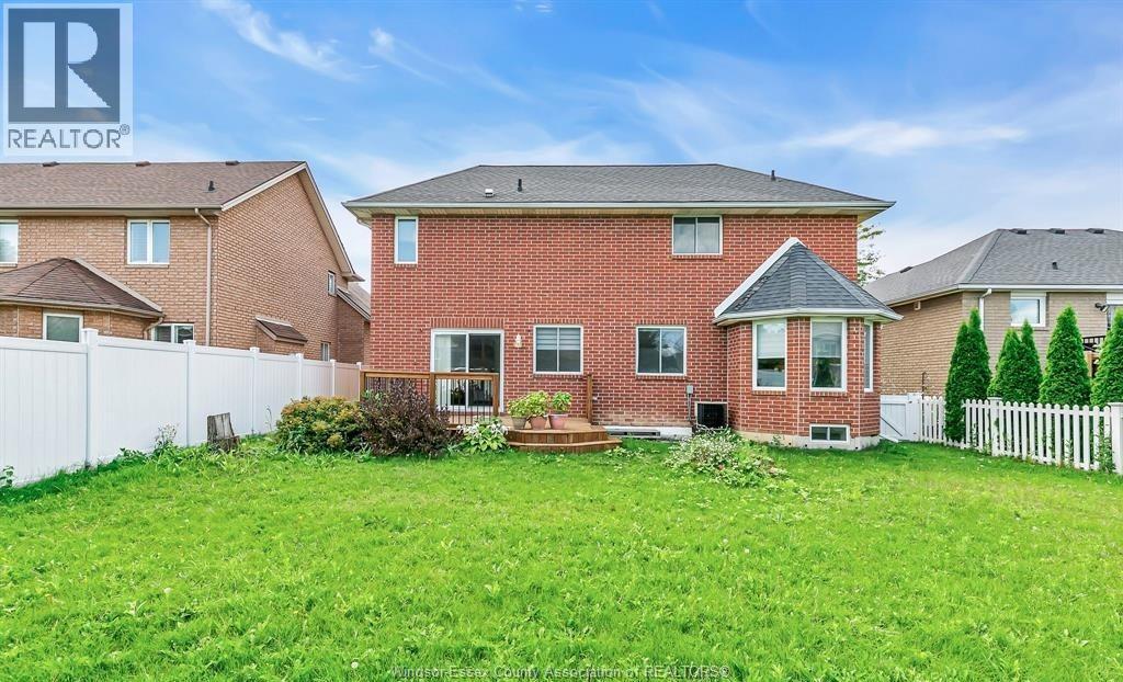 898 Hacienda Court, Windsor, Ontario  N9G 2T1 - Photo 32 - 26023967
