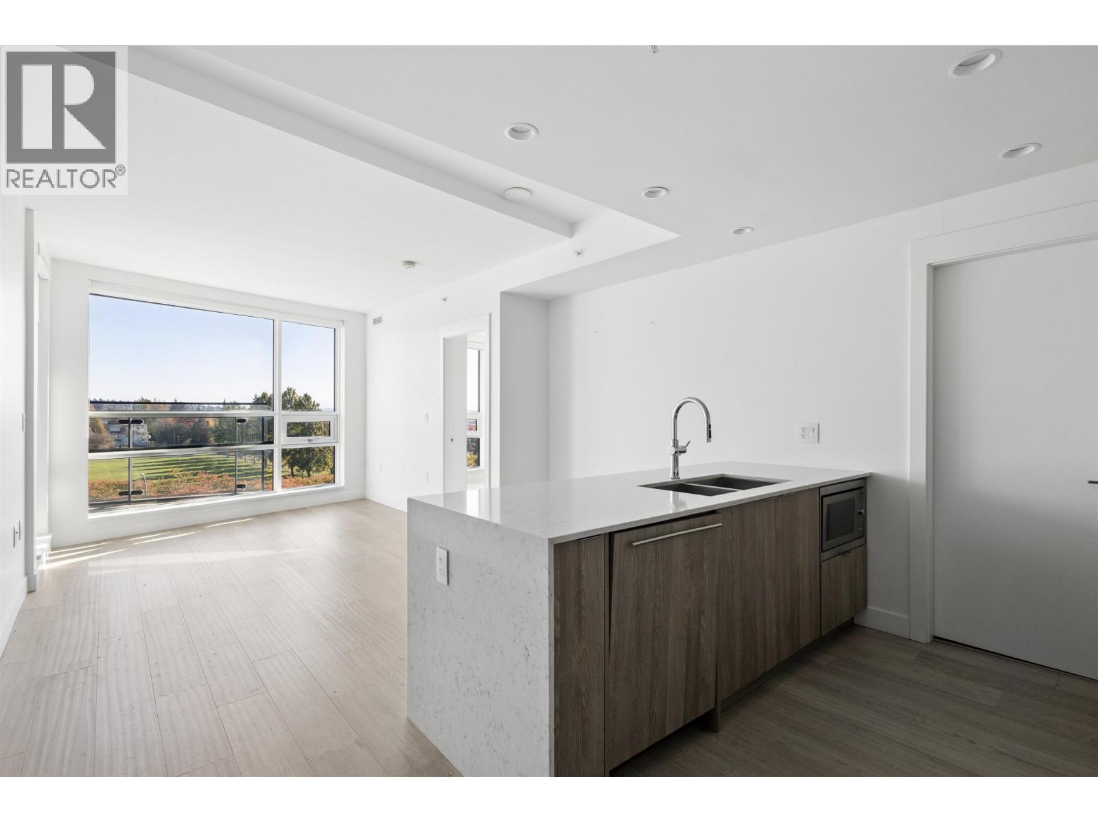 401 7638 CAMBIE STREET, vancouver, British Columbia