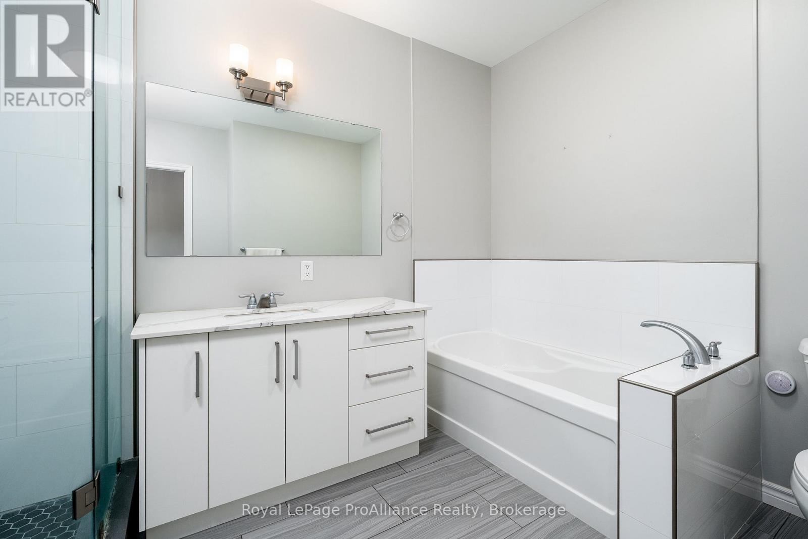 507 - 199 Front Street, Belleville, Ontario  K8N 5H5 - Photo 20 - X14082896