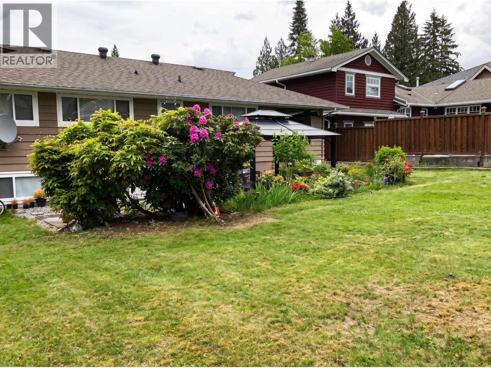 1340 Willow Way, Coquitlam, British Columbia  V3J 5M3 - Photo 3 - R3176893