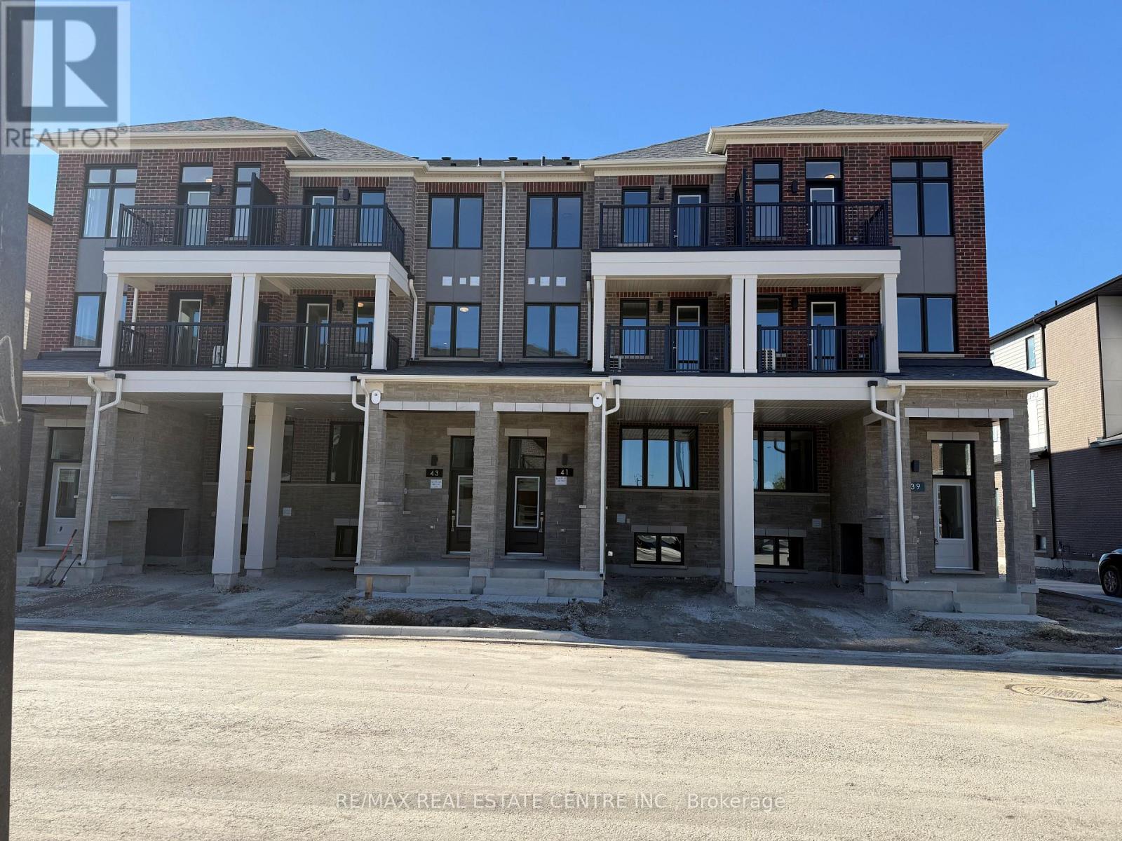 41 THORNBIRD CRESCENT, Brampton, Ontario