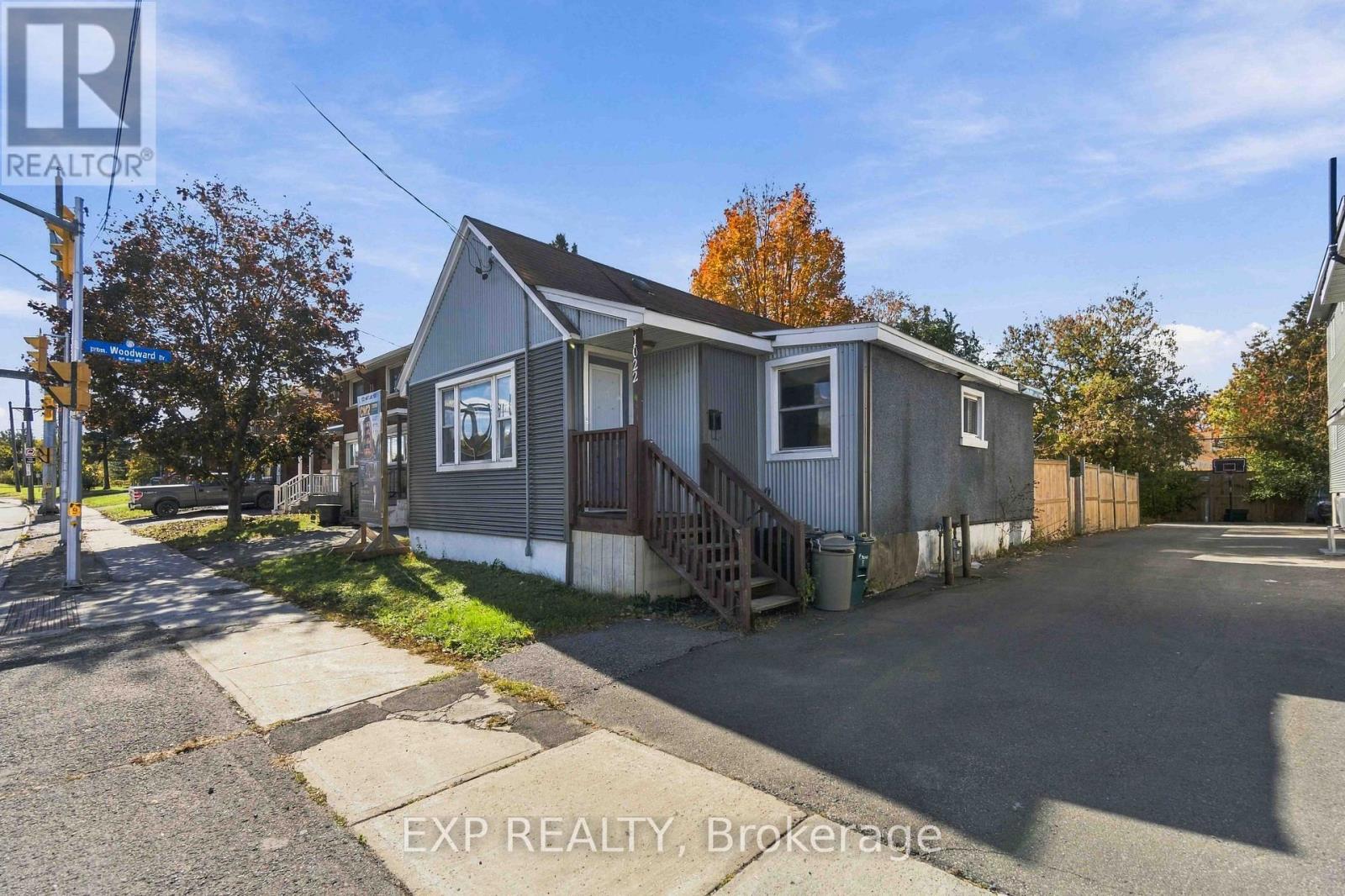 1022 MAITLAND AVENUE, Ottawa, Ontario