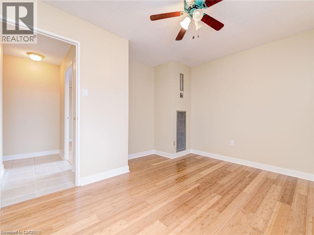 2055 Upper Middle Road Unit# 302, Burlington, Ontario  L7P 3P4 - Photo 11 - 40872442