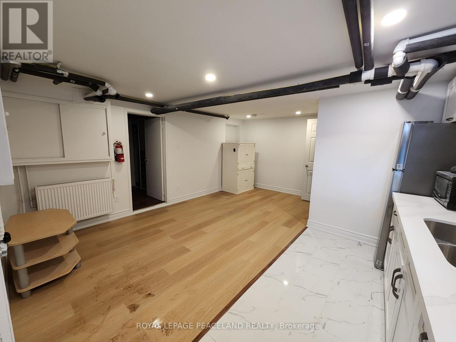 Rear Bsmt - 61 Madison Avenue, Toronto, Ontario  M5R 2S3 - Photo 2 - C14098234