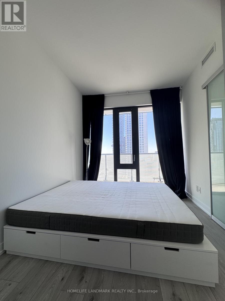 2211 - 161 Roehampton Avenue, Toronto, Ontario  M4P 0C8 - Photo 15 - C14098258