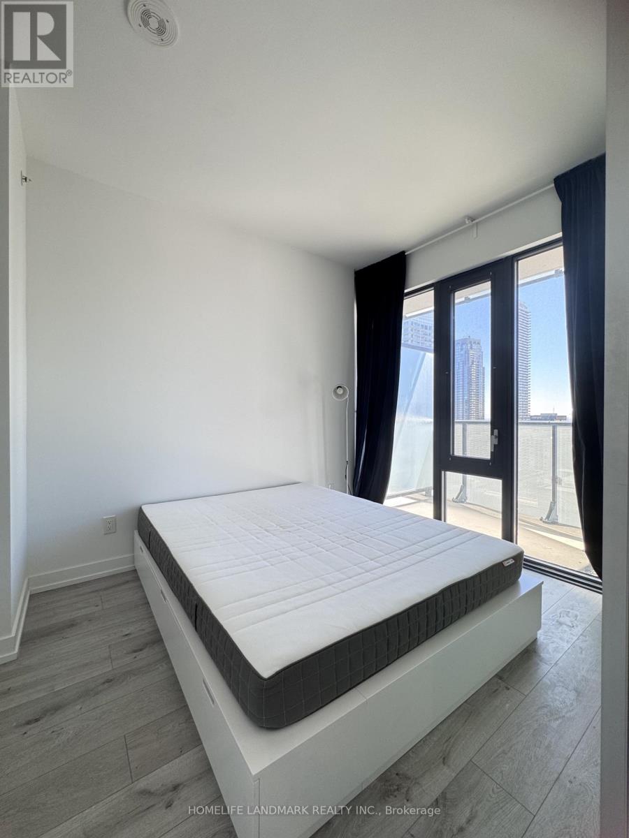 2211 - 161 Roehampton Avenue, Toronto, Ontario  M4P 0C8 - Photo 17 - C14098258