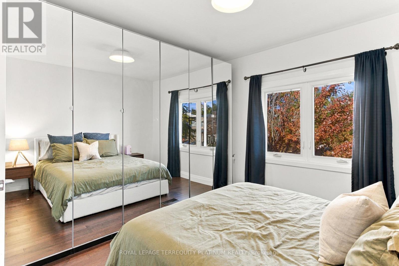 493 Mortimer Avenue, Toronto, Ontario  M4J 2G6 - Photo 12 - E14098312