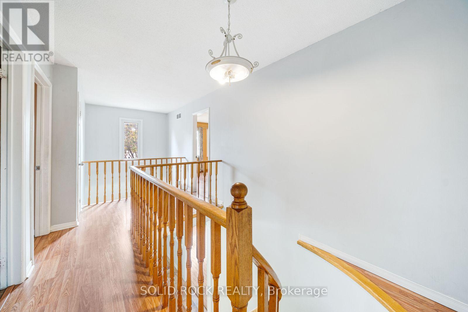 2394 Strathmore Crescent, Pickering, Ontario  L1X 2H7 - Photo 14 - E14098318