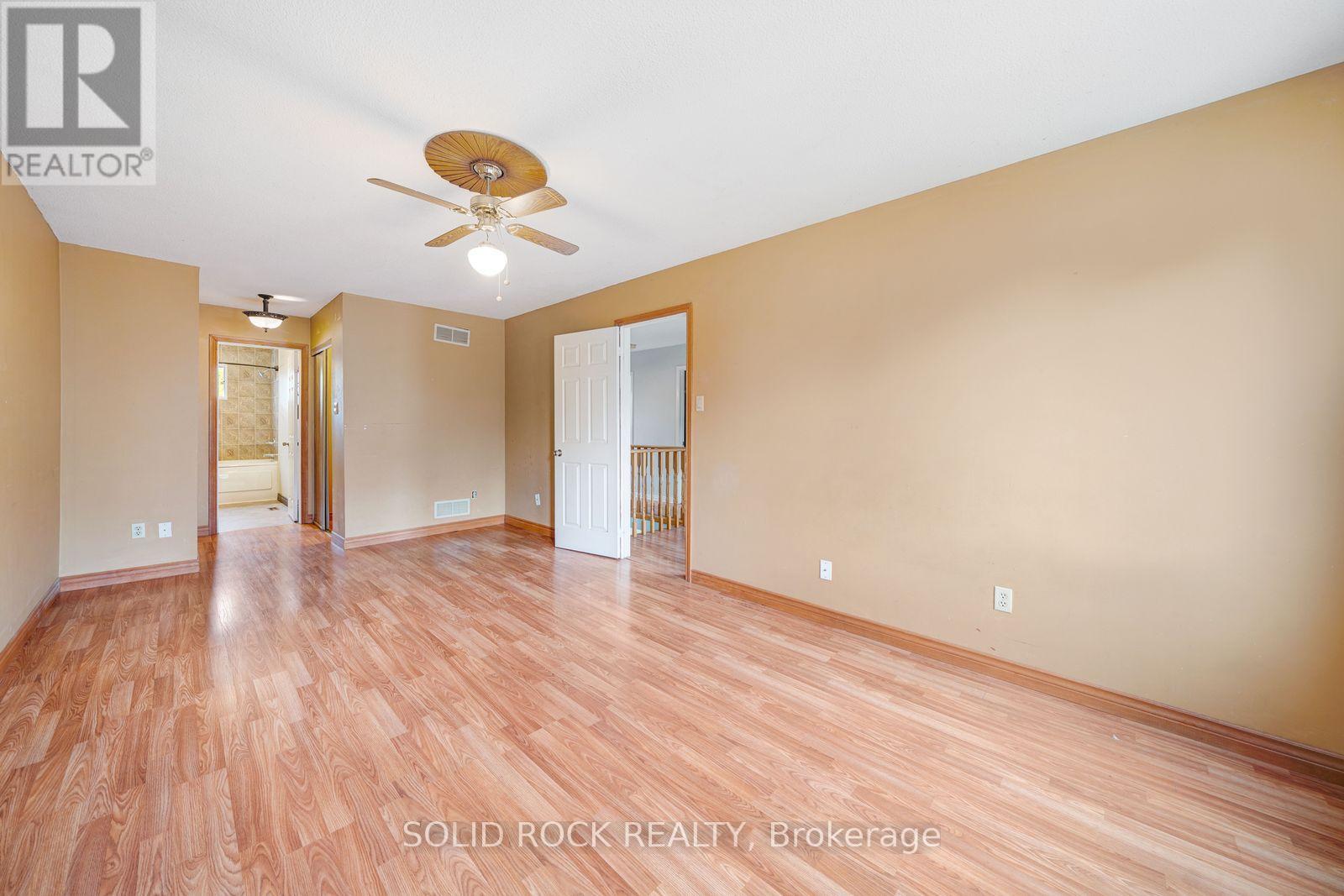 2394 Strathmore Crescent, Pickering, Ontario  L1X 2H7 - Photo 19 - E14098318