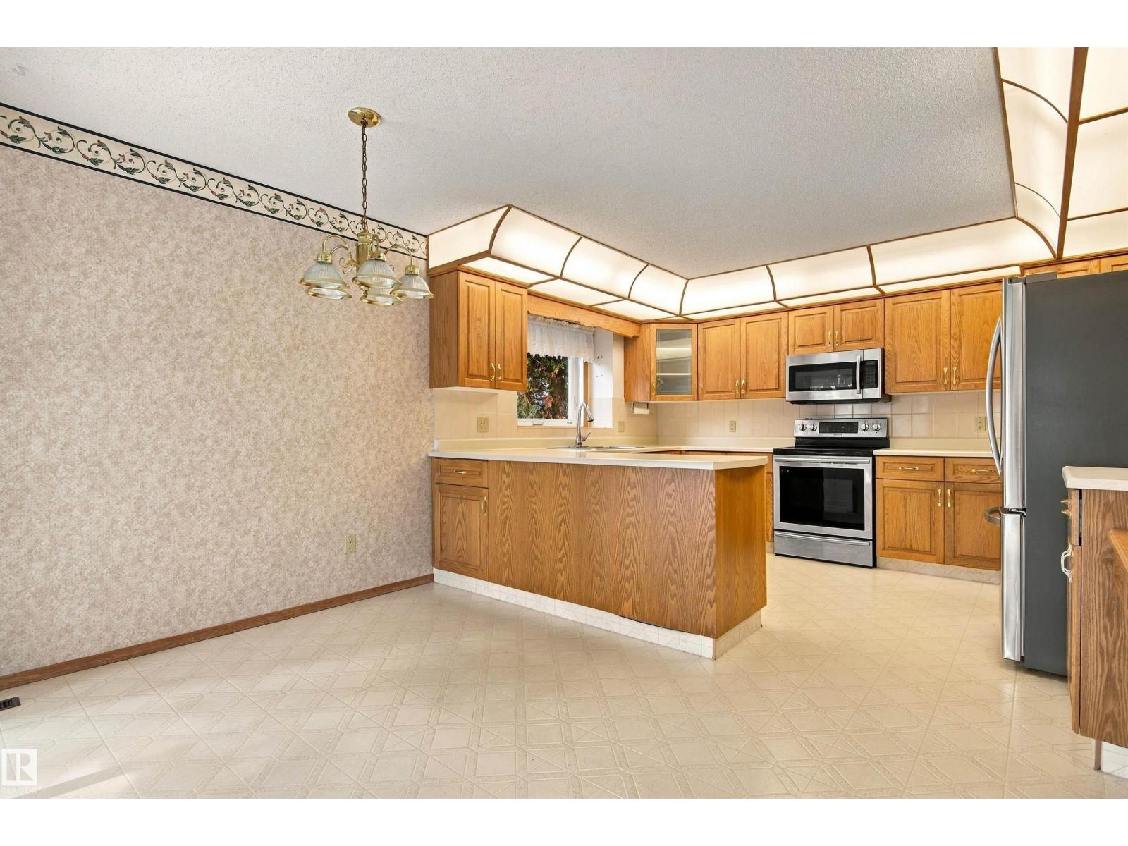 67 REHWINKEL RD NW