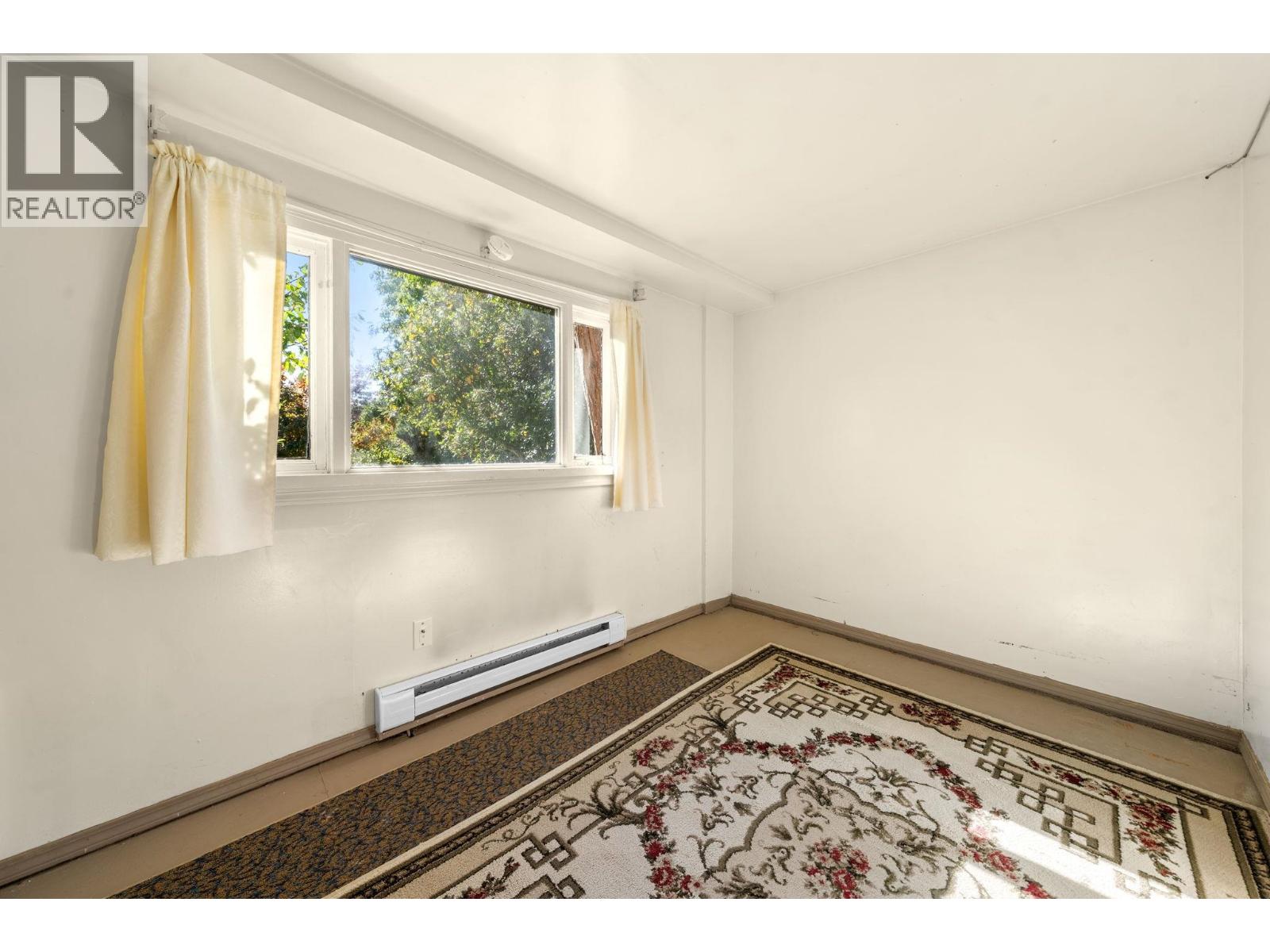 652 W 14th Street, North Vancouver, British Columbia  V7M 1R2 - Photo 14 - R3176692