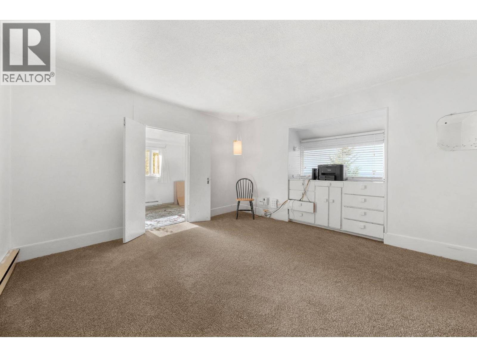 652 W 14th Street, North Vancouver, British Columbia  V7M 1R2 - Photo 8 - R3176692