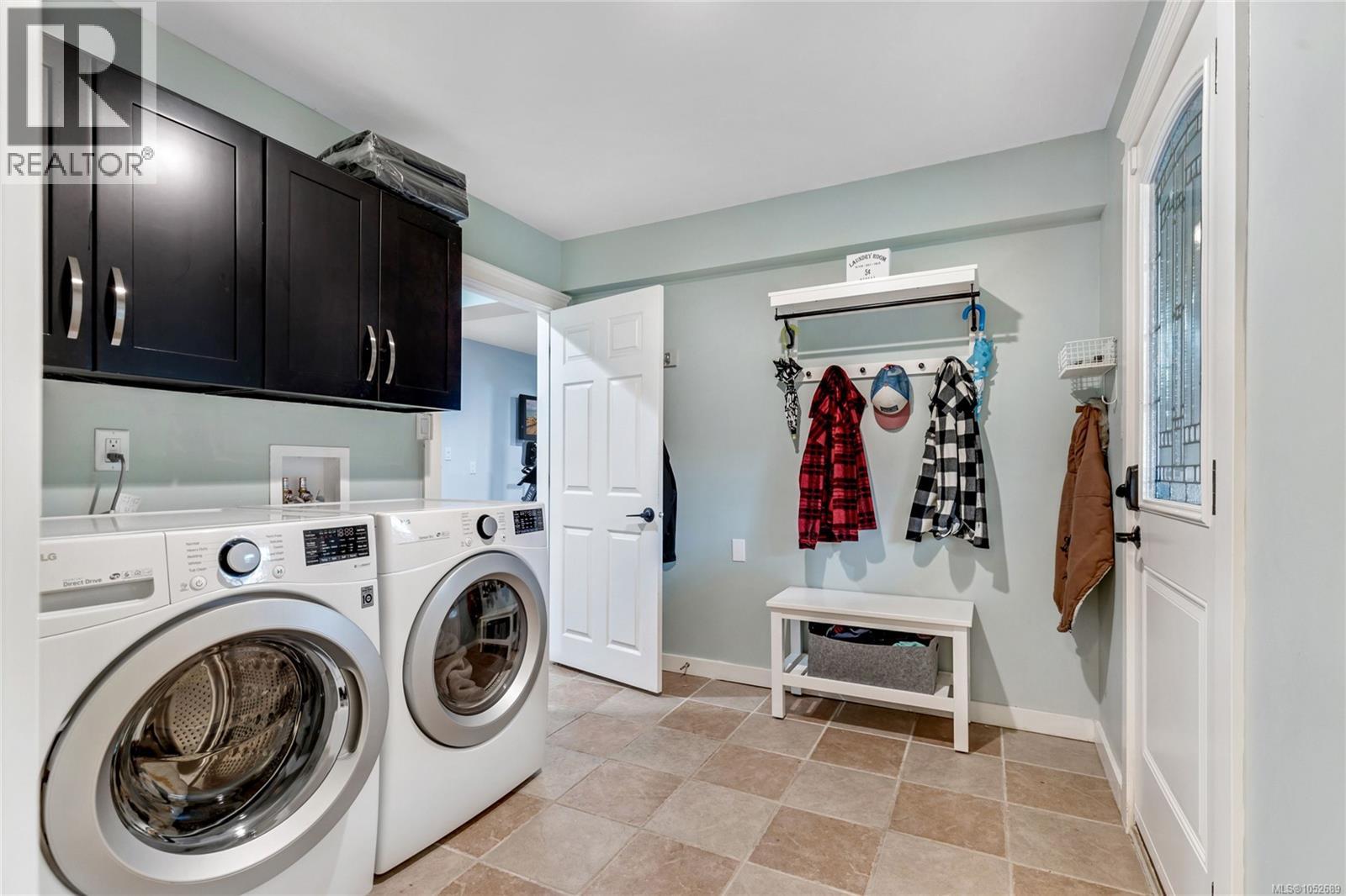 419 Sealion Pl
