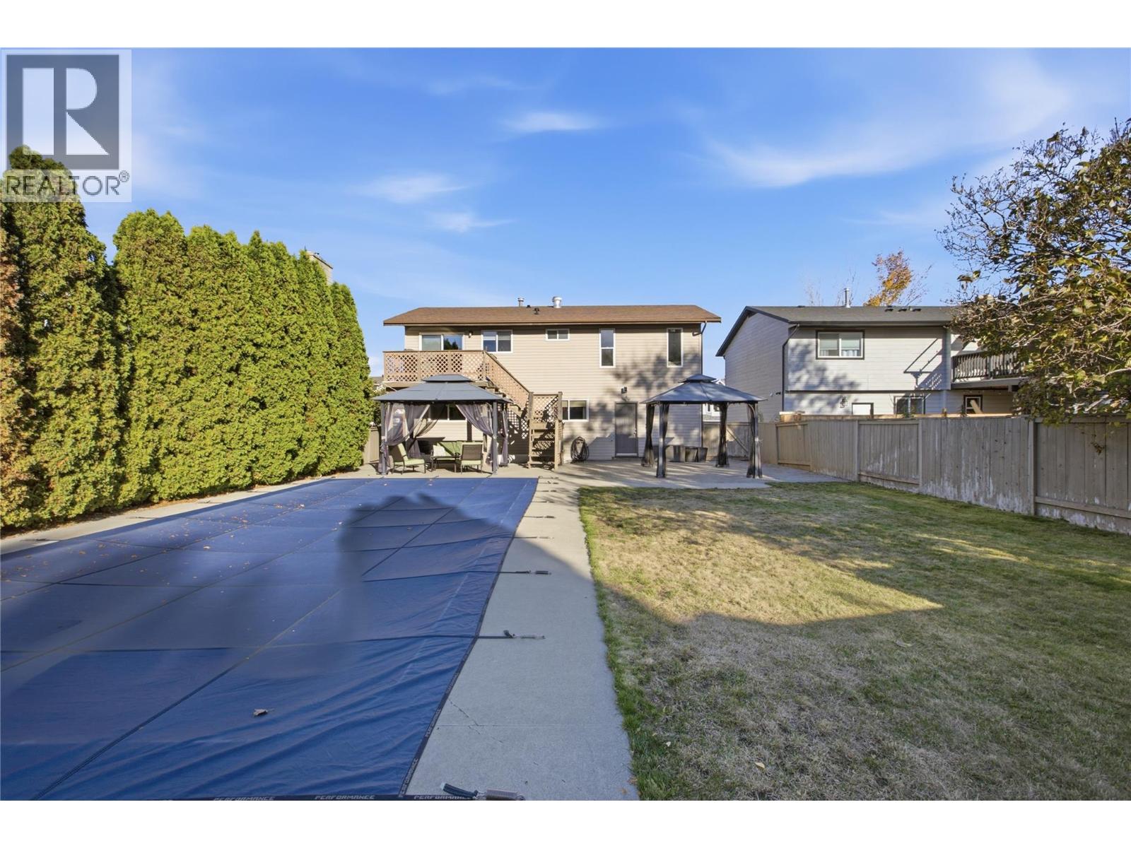 460 Sentinel Court, Kamloops, British Columbia  V2E 2G6 - Photo 5 - 10403651
