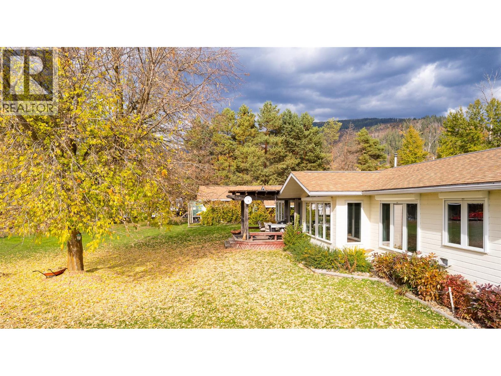 1331 Channel Road, Wynndel, British Columbia  V0B 2N1 - Photo 72 - 10403855