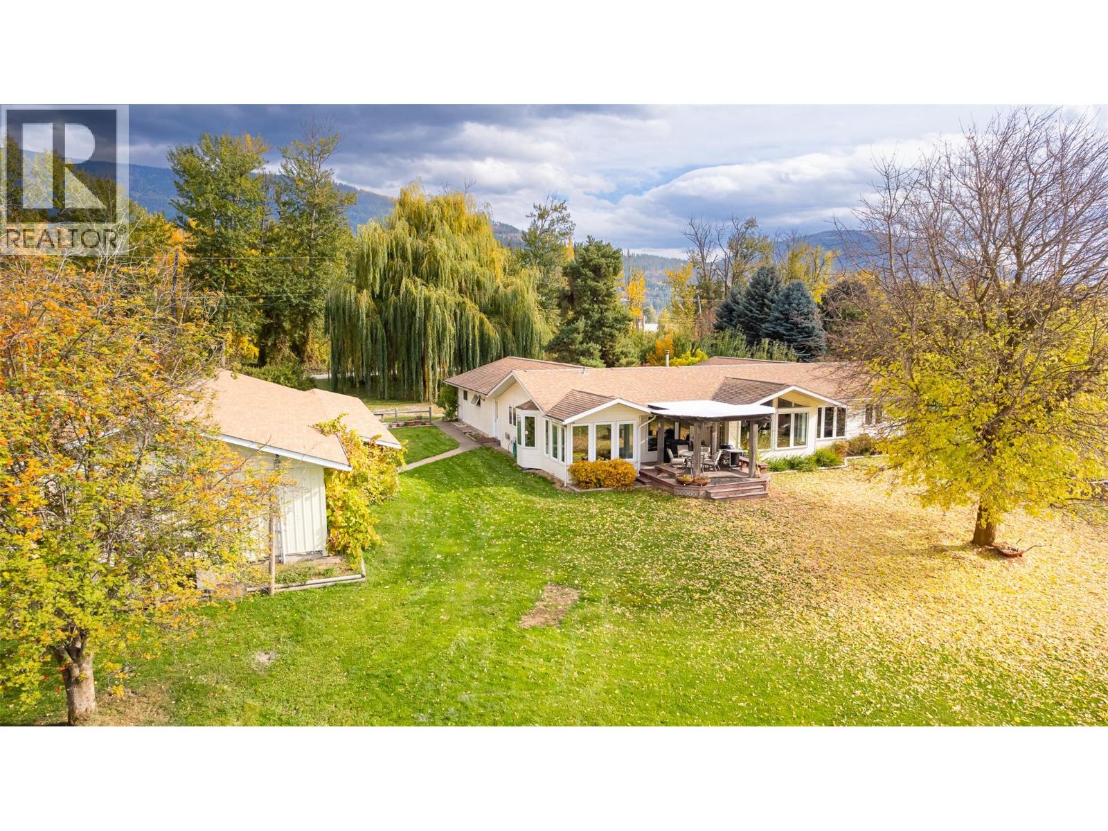 1331 Channel Road, Wynndel, British Columbia  V0B 2N1 - Photo 73 - 10403855