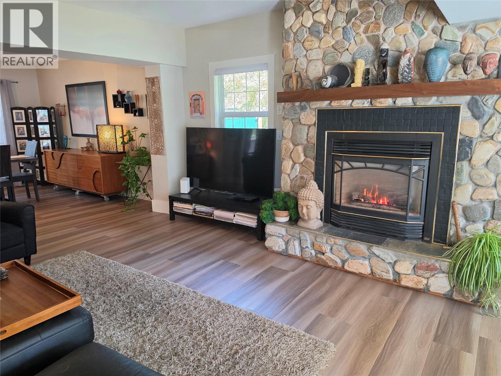 2340 3a Highway, Nelson, British Columbia  V1L 6K7 - Photo 14 - 10404033
