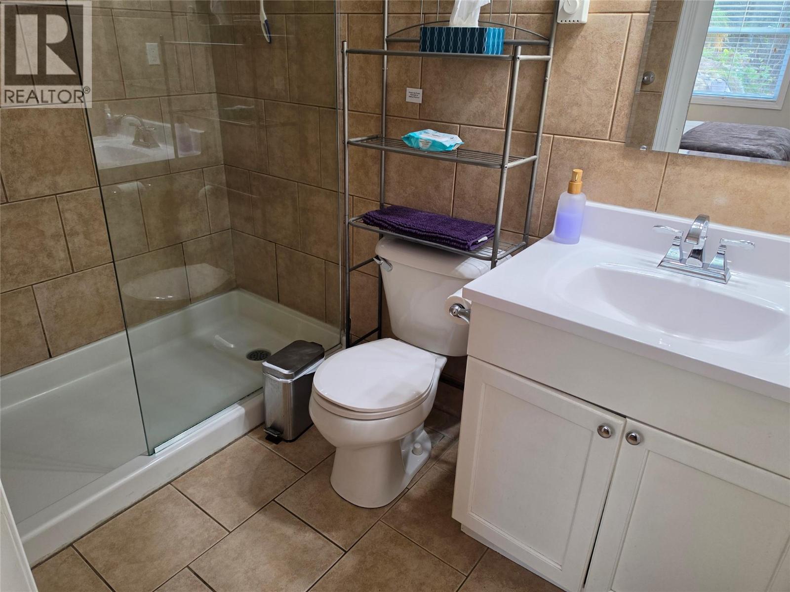 2340 3a Highway, Nelson, British Columbia  V1L 6K7 - Photo 73 - 10404033