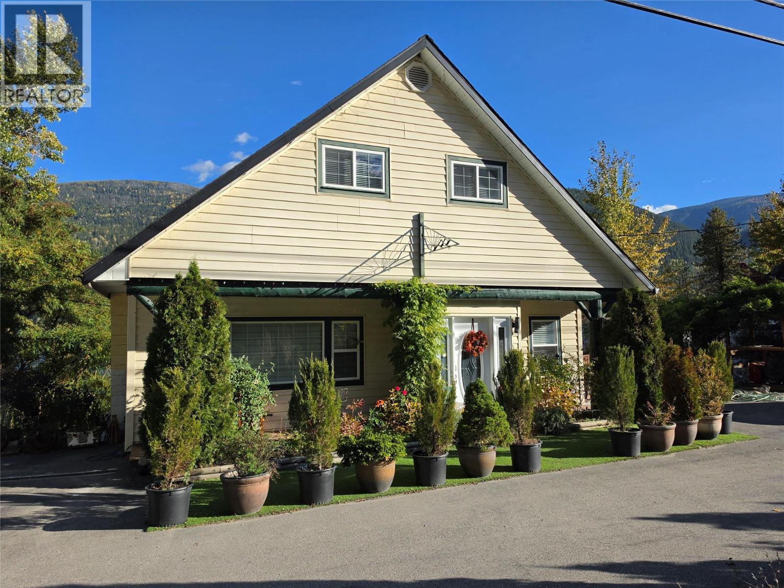 2340 3a Highway, Nelson, British Columbia  V1L 6K7 - Photo 65 - 10404033