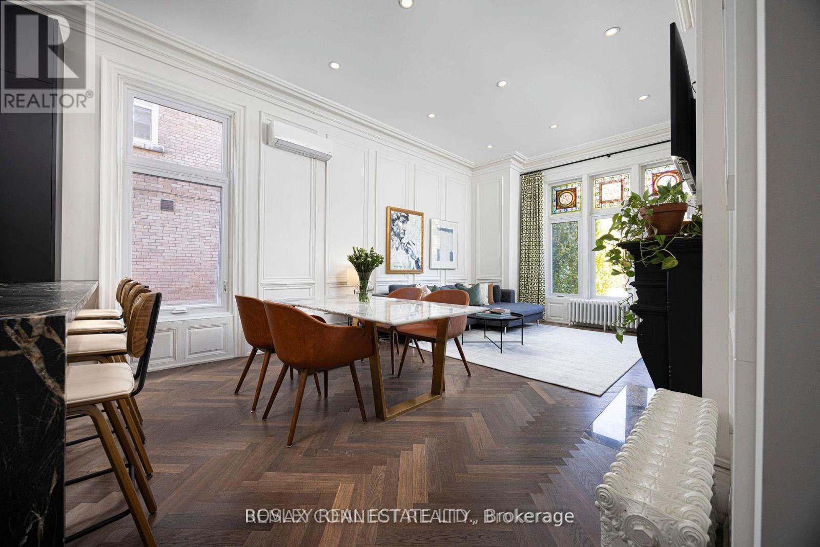 Main - 178 High Park Avenue, Toronto, Ontario  M6P 2S4 - Photo 9 - W14098280