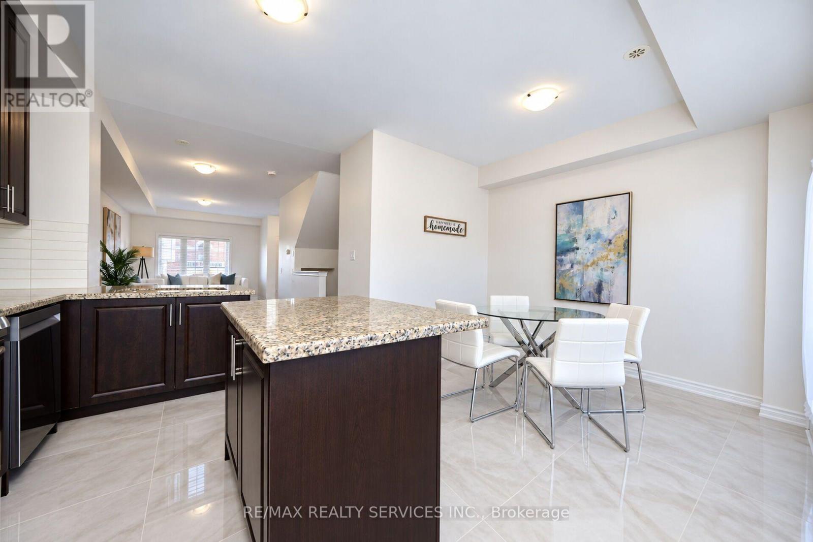 111 - 12 Cedarland Road, Brampton (Credit Valley), Ontario  L6Y 6E5 - Photo 19 - W14098286