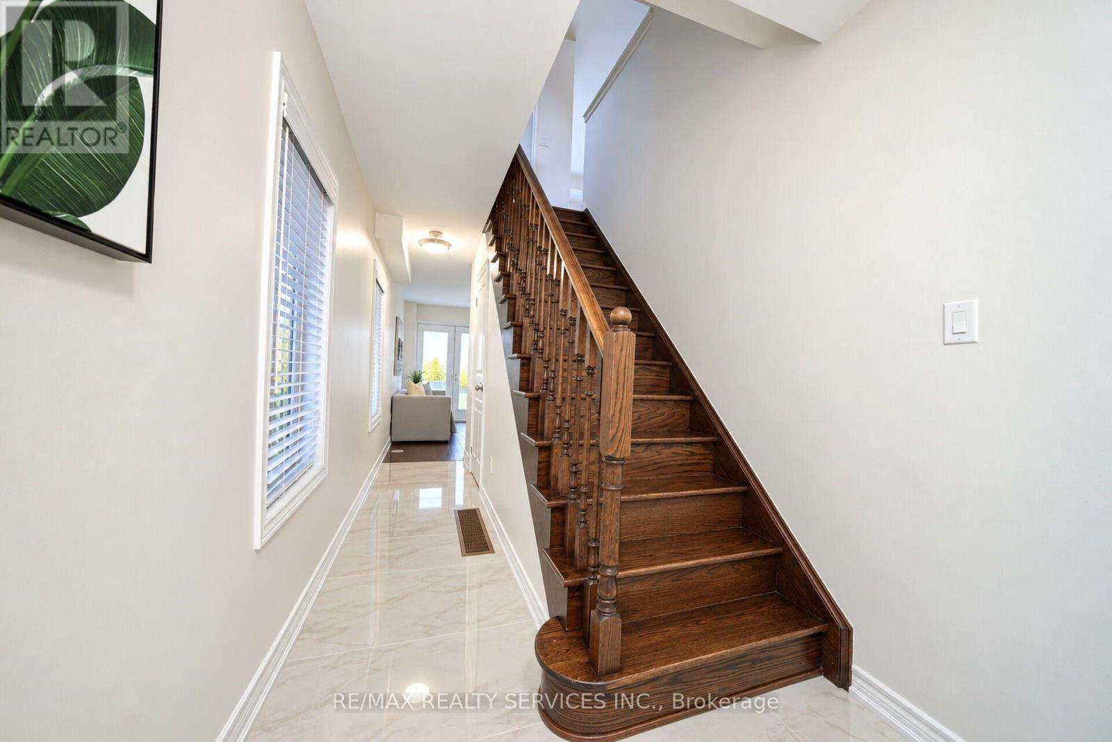 111 - 12 Cedarland Road, Brampton, Ontario  L6Y 6E5 - Photo 9 - W14098286