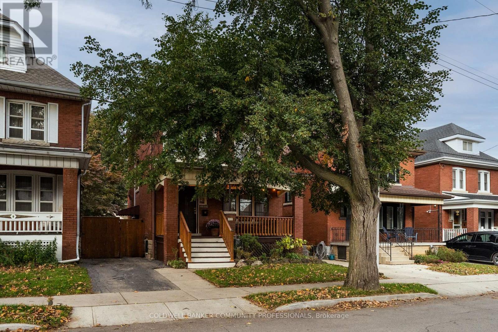 82 Province Street S, Hamilton, Ontario  L8K 2K8 - Photo 3 - X14098212