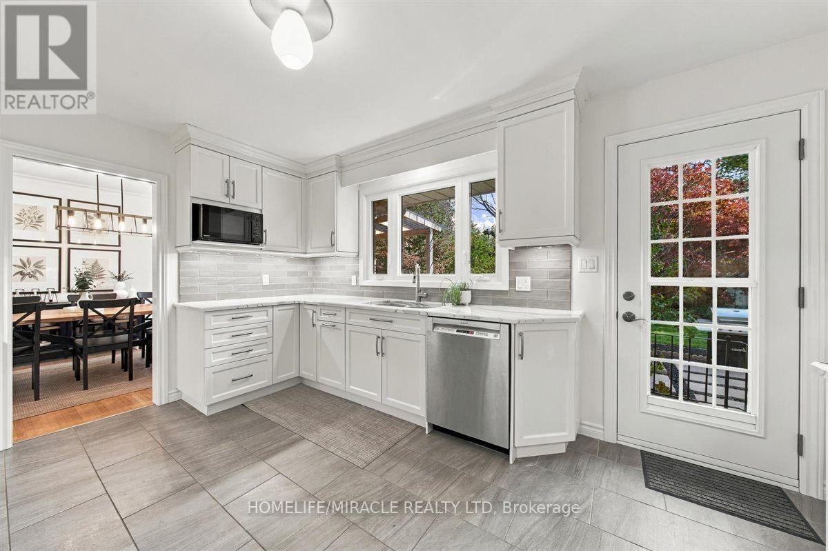 15 Meadow Road, Brantford, Ontario  N3R 3K9 - Photo 8 - X14098250