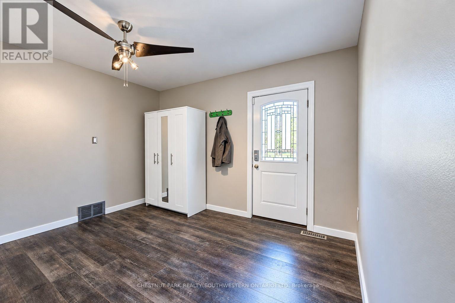1243 Whitley Street, Cambridge, Ontario  N3H 1G3 - Photo 4 - X14098346