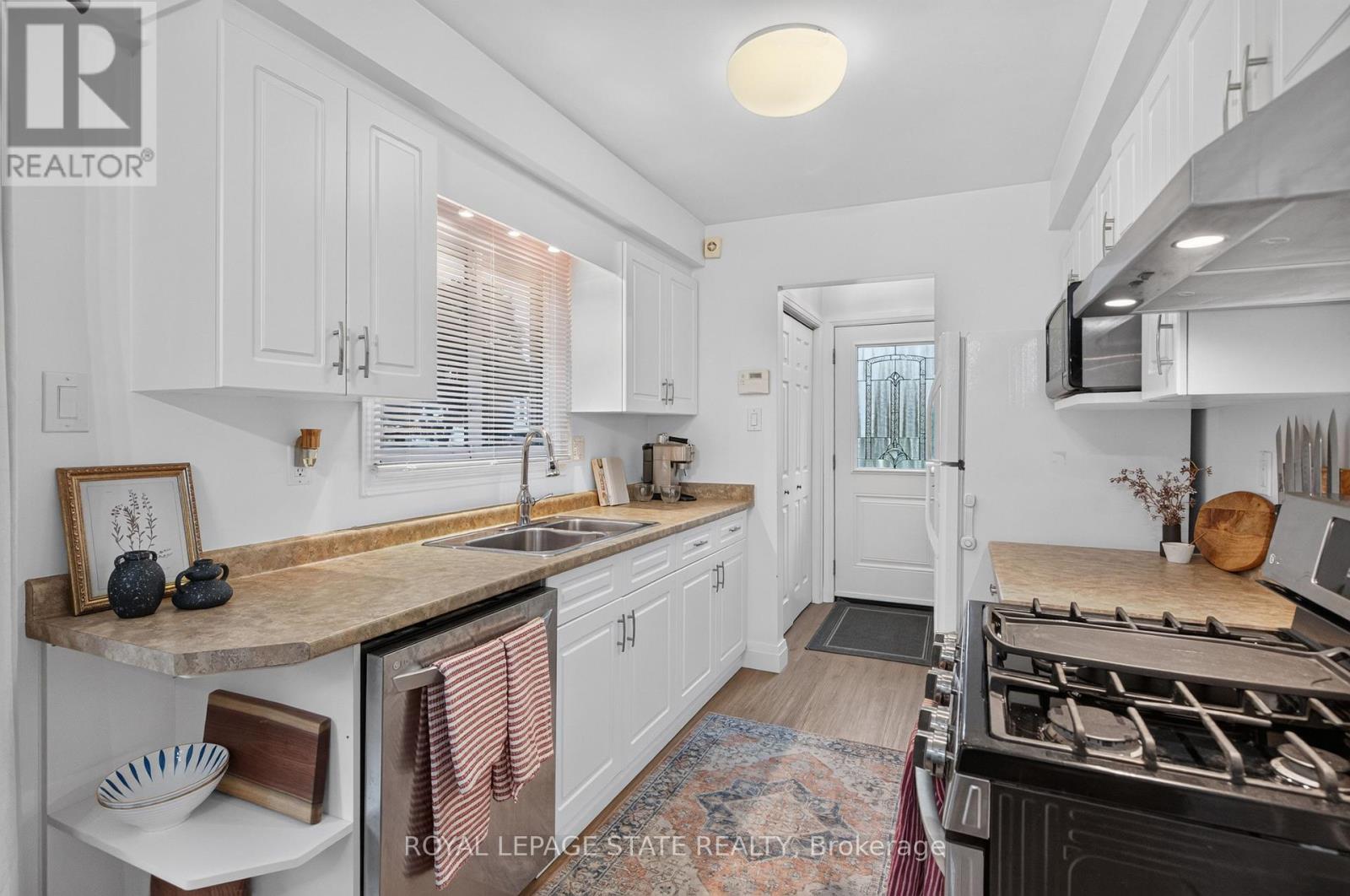 38 Southglen Road, Brantford, Ontario  N3R 7A1 - Photo 9 - X14098352