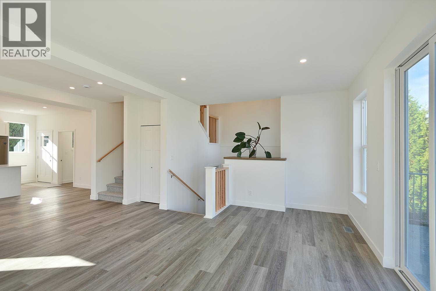 5825 Trail Avenue, Sechelt, British Columbia V7Z 0K5 - Photo 15 - R3176682