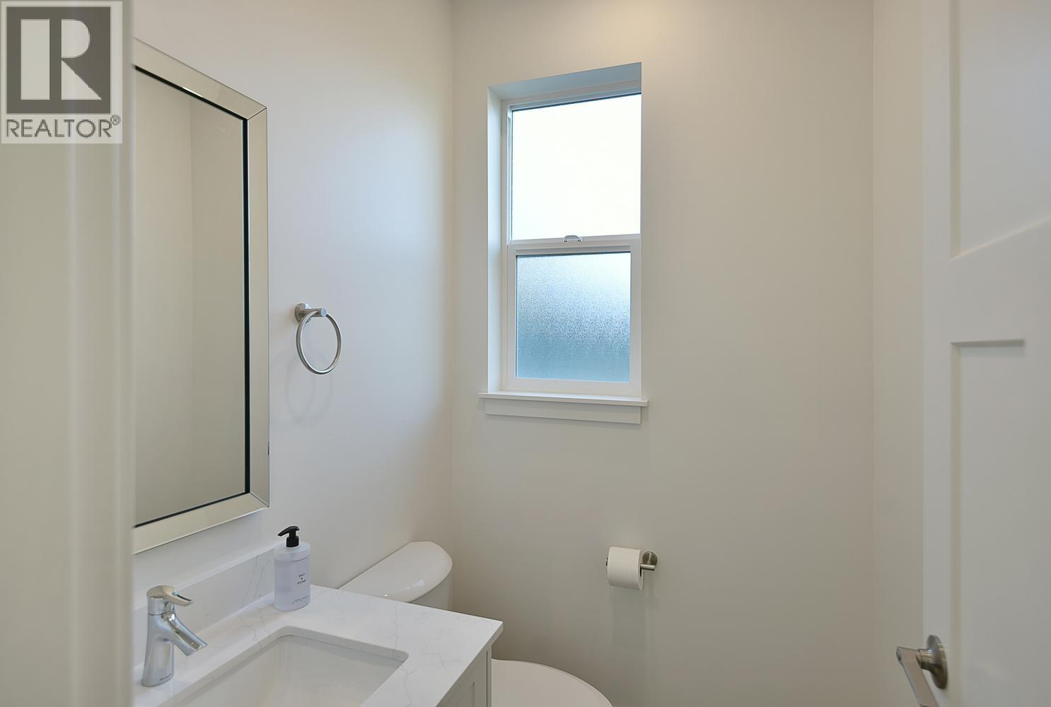 5825 Trail Avenue, Sechelt, British Columbia V7Z 0K5 - Photo 18 - R3176682