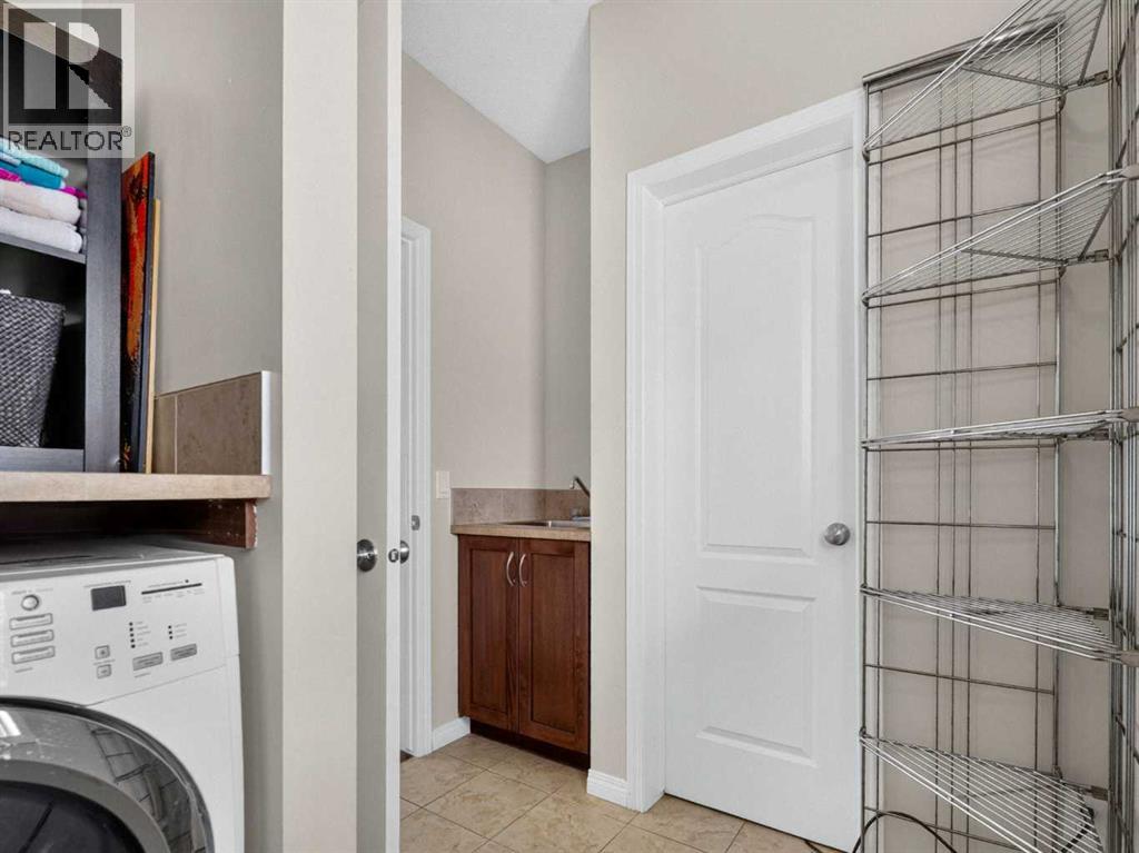 314 Reunion Heath Nw, Airdrie, Alberta  T4B 0M5 - Photo 15 - A2350452
