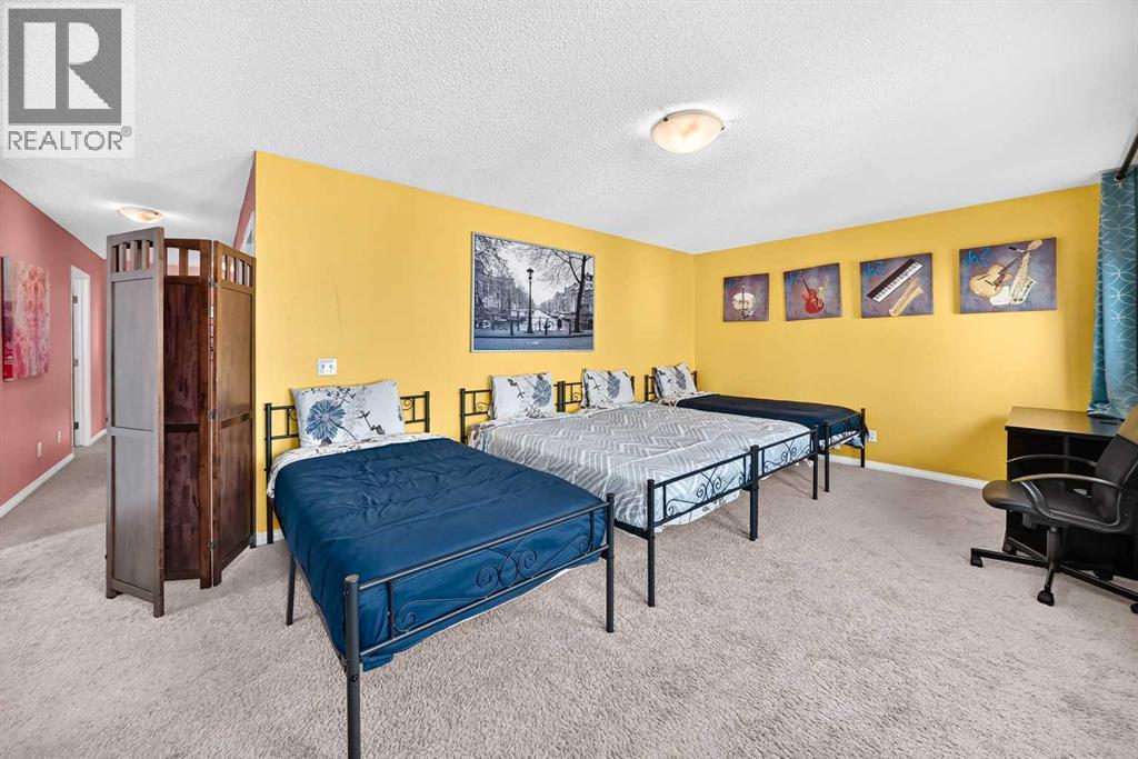 138 Windwood Grove SW