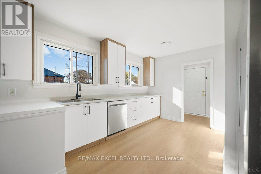 65 Wilson Road N, Oshawa, Ontario  L1G 6E1 - Photo 8 - E14097612