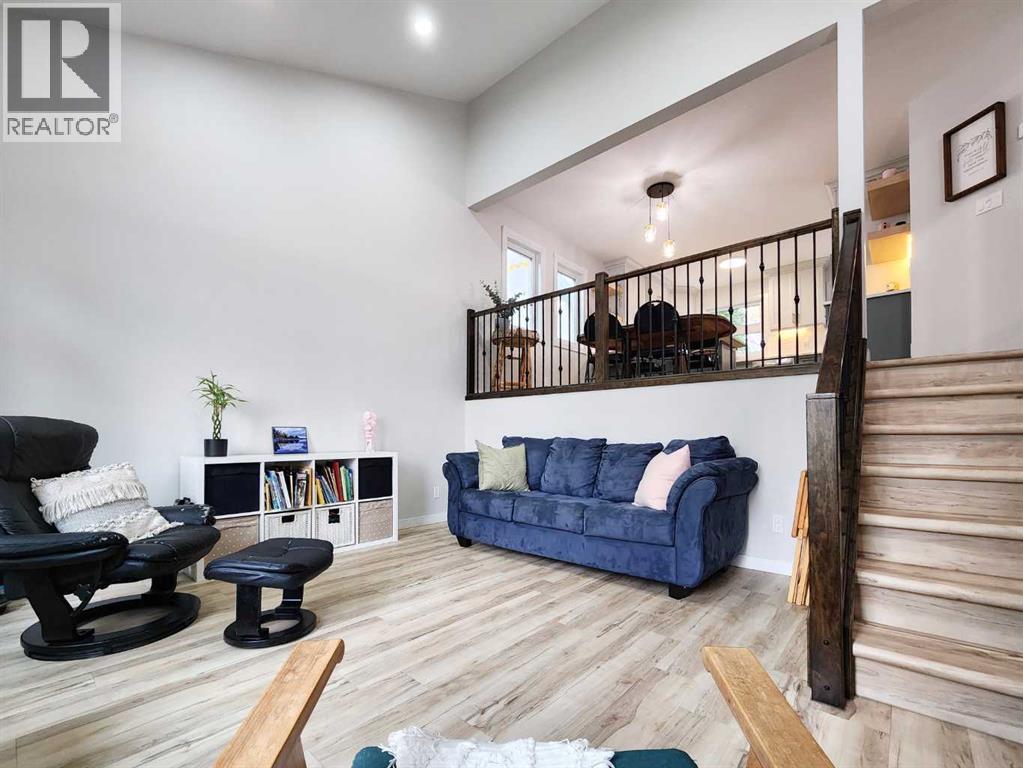 14 stafford Road N