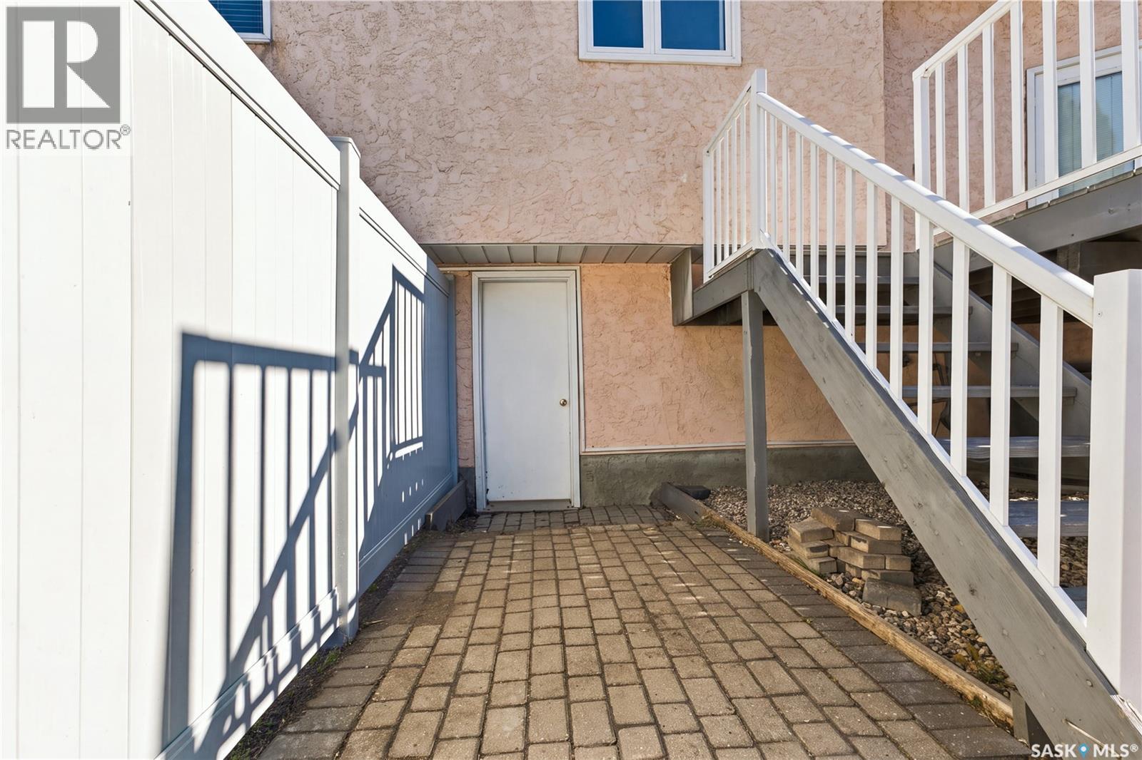 305 610 Perehudoff Crescent, Saskatoon, Saskatchewan  S7N 4H5 - Photo 30 - SK051541