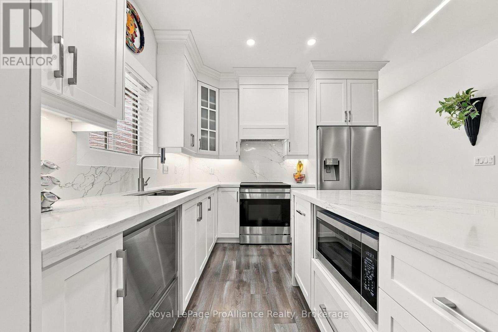 46 Birchmount Street, Quinte West, Ontario  K8V 0C6 - Photo 15 - X14098408
